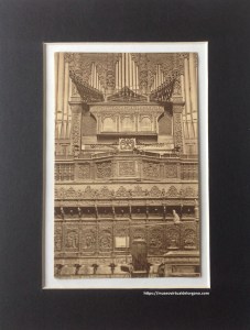 Órgano y coro Catedral del Pilar de Zaragoza. Ed. M. Arribas, Zaragoza