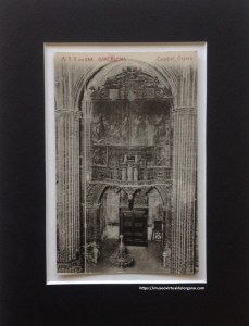 Órgano de la Catedral de Barcelona con sus puertas cerradas. Ed. Àngel Toldrà Viazo, Barcelona, c.a. 1910-1930