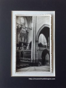 Órgano Catedral de Huesca . Edición Darvi, Zaragoza.,c.a. 1950