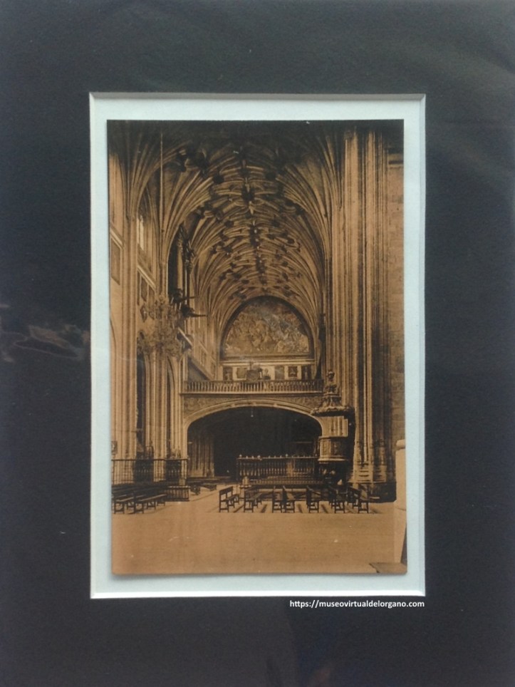 Coro y Órgano de San Esteban, Salamanca. Fotógrafo L. Roisin, ca. 1930