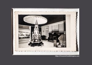 Órgano expuesto en la Exposición Flotante Española. Foto Saéz [José Saez], Bilbao 1956