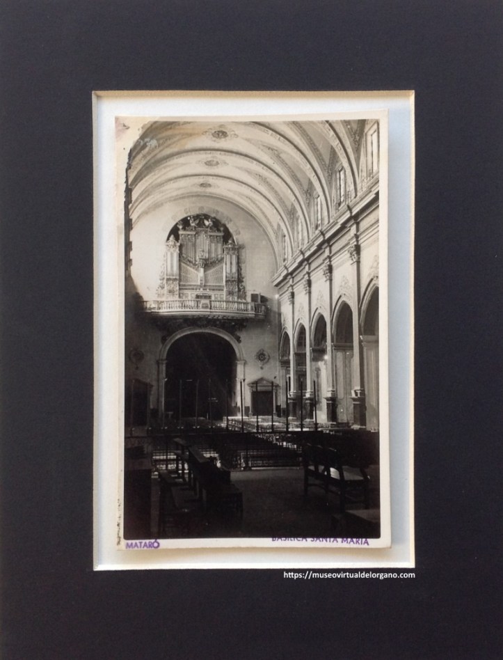 Órgano de la Basílica de Santa María de Mataró. Barcelona. Foto Masachs, ca. 1950