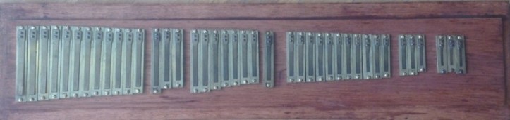 Juego de lengüetas metálicas de harmonium