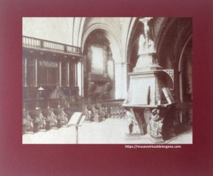 Órgano Pau Obradors, coro superior de la Basílica de Montserrat. Barcelona [detalle]. nº 507. Montserrat. Iglesia, detalle en el Coro. Foto José Esplugas y Puig, Escudillers, 89, entre 1887-1892