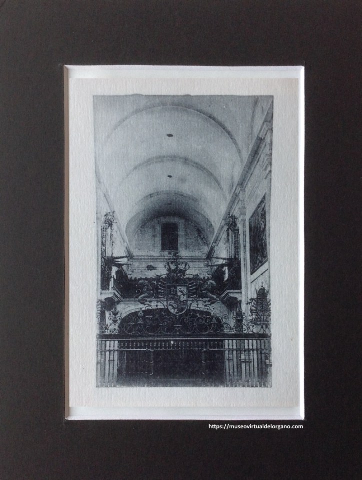 Órganos barrocos, iglesia del monasterio de Santiago de Uclés, Cuenca. Fotografía Miguel Durán. “Excursión a Uclés (el día 4 de marzo de 1928”, Boletín de la Sociedad Española de Excursiones, Año XXXVI, II Trimestre, 1928