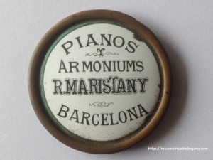 Placa Pianos y Armoniums R. Maristany, Barcelona, ca. 1895 – 1910