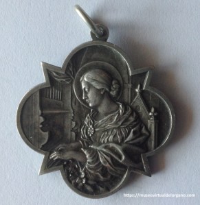 Medalla de Santa Cecilia tocando un órgano, medalla en plata, Alemania, ca. 1900–1925 [anverso]