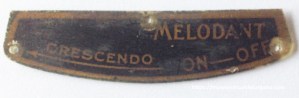 Placa «Melodant – Crescendo ON/OFF», ca. 1903–1910