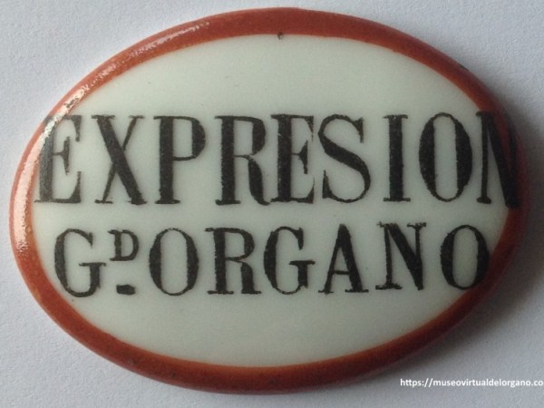 Tres cajas expresivas en un órgano español: una disposición excepcional