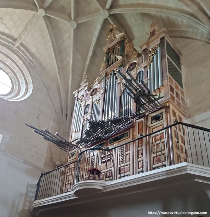 Órgano Tadeo Ortega, iglesia colegiata de San Miguel Arcángel, Ampudia. Palencia. Foto José Luis García Blanco, 2026