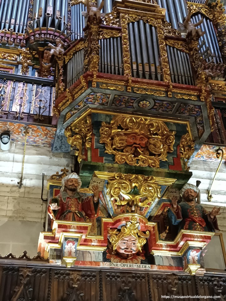 Detalle cadereta del Órgano Santa Iglesia Catedral-Basílica de San Antolín, Palencia. Fotografía José Luis García Blanco, 2026