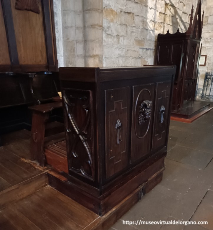 Consola del órgano iglesia de Santa María de la Asunción, Laredo. Cantabria. Fotografía José Luis García Blanco, 2026